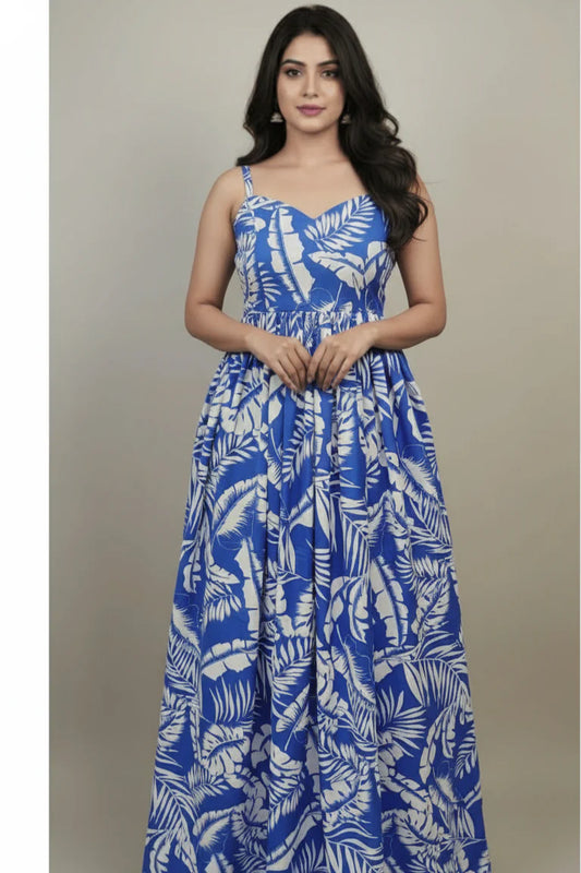 Women Blue Floral Printed Sweetheart Neck Tiered Fit & Flare Dress